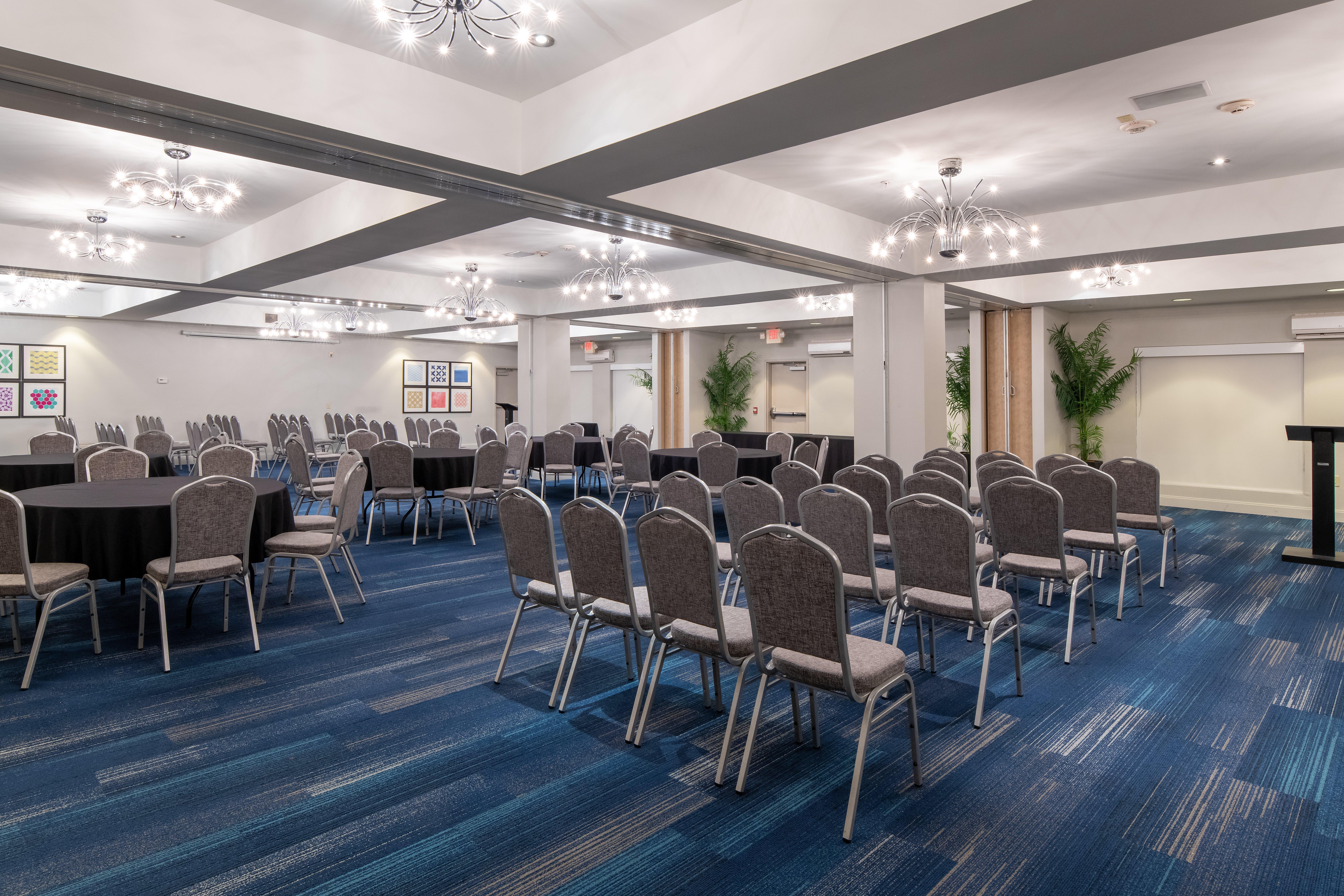 Holiday Inn Express Hotel & Suites Dallas South - Desoto By Ihg Extérieur photo