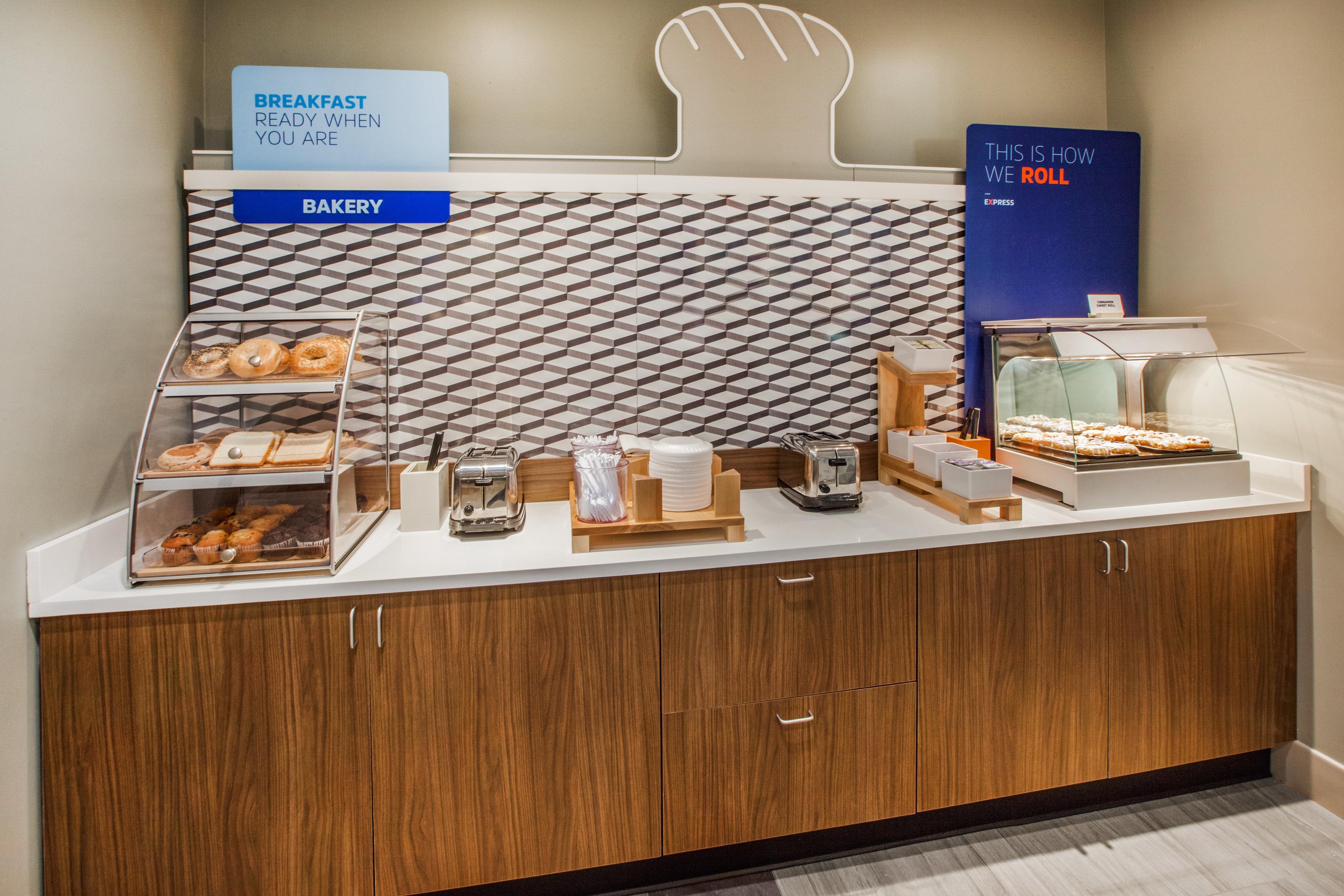 Holiday Inn Express Hotel & Suites Dallas South - Desoto By Ihg Extérieur photo